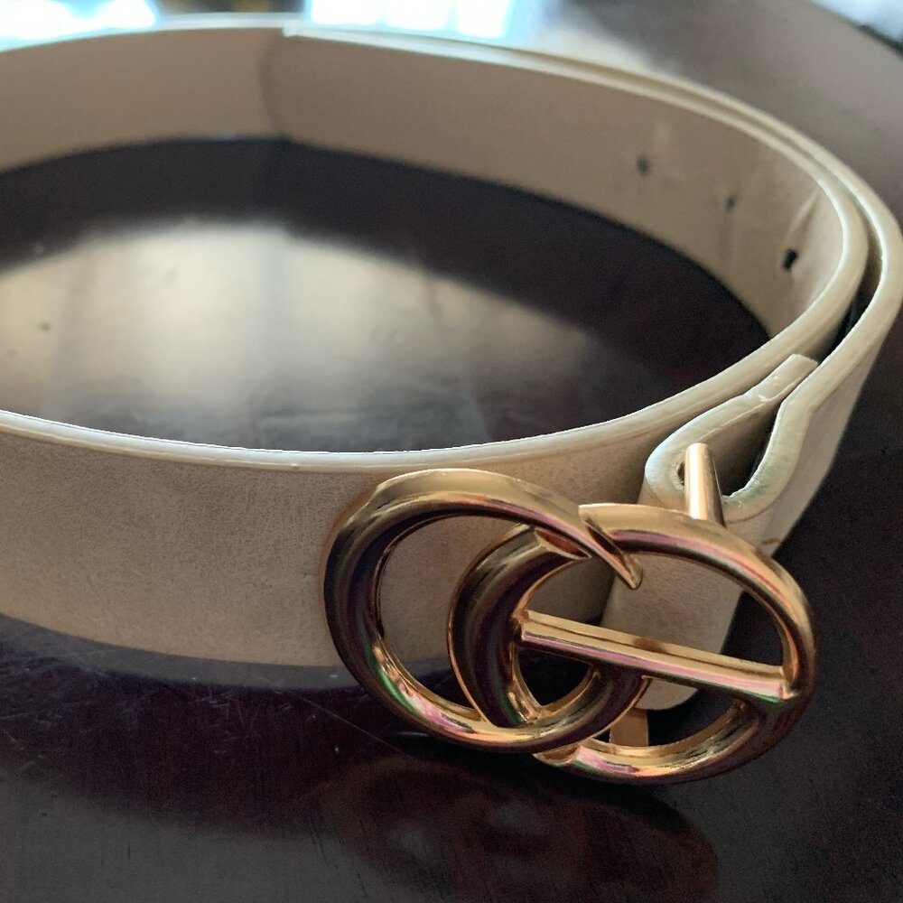 Basic CG Buckle Womens Faux Leather Belt